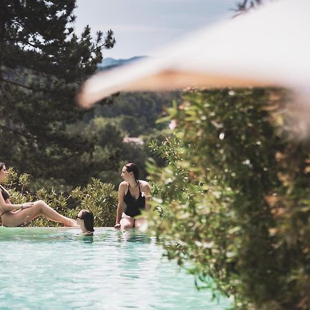 Les Lodges Sainte-Victoire Hotel & Spa Le Tholonet Bagian luar foto