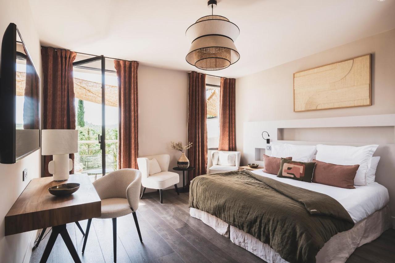 Les Lodges Sainte-Victoire Hotel & Spa Le Tholonet Bagian luar foto