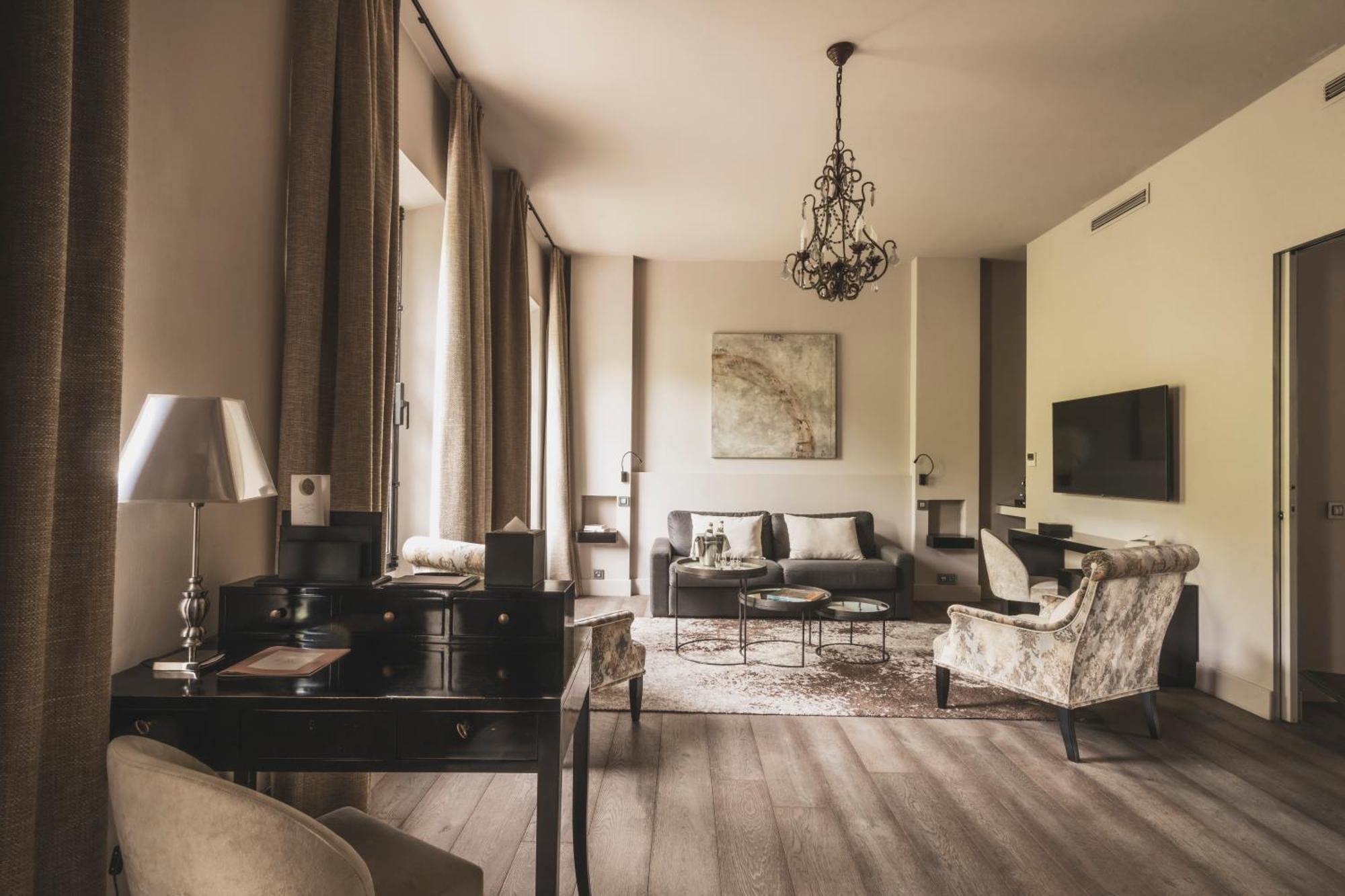 Les Lodges Sainte-Victoire Hotel & Spa Le Tholonet Bagian luar foto
