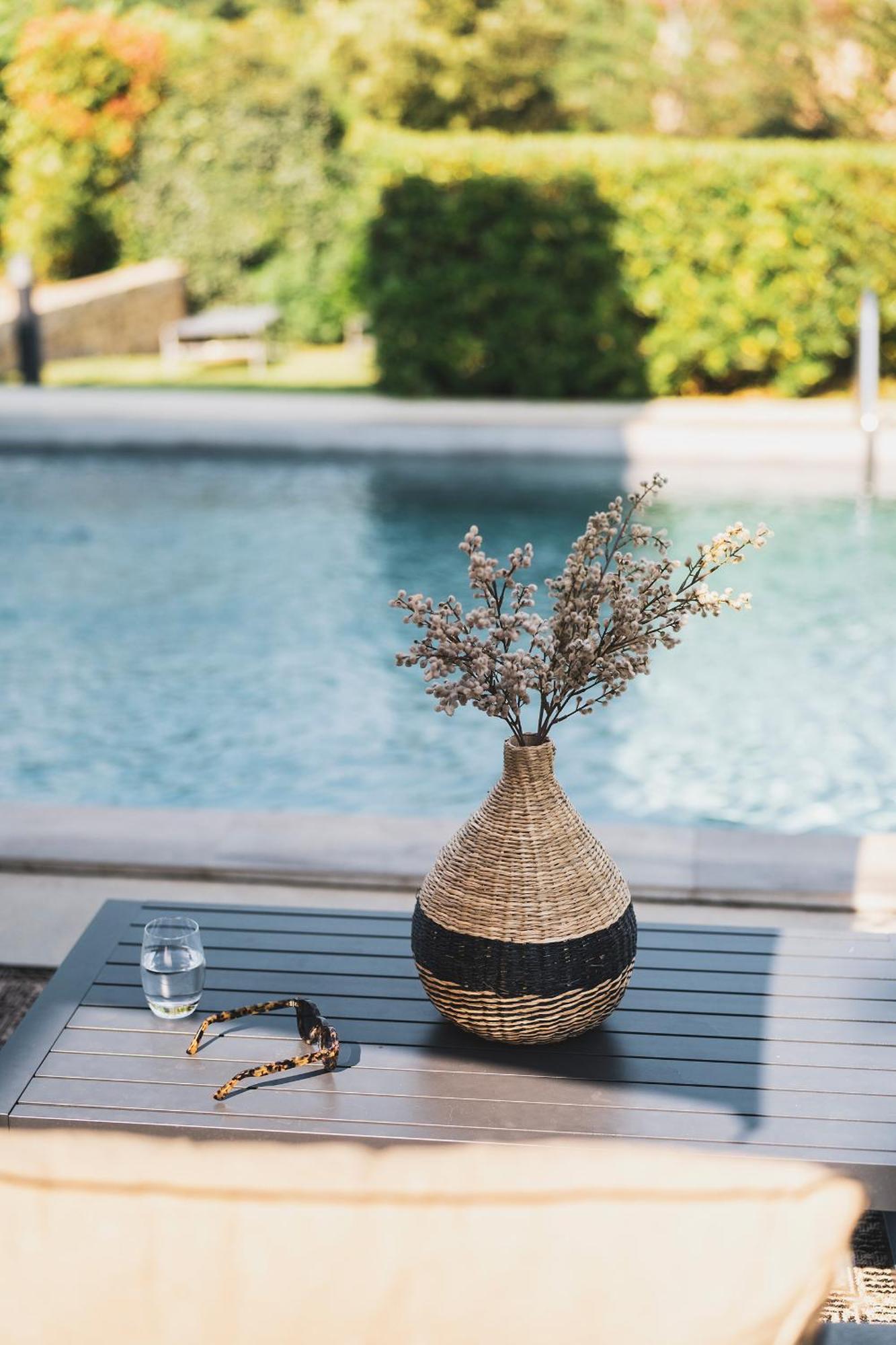 Les Lodges Sainte-Victoire Hotel & Spa Le Tholonet Bagian luar foto