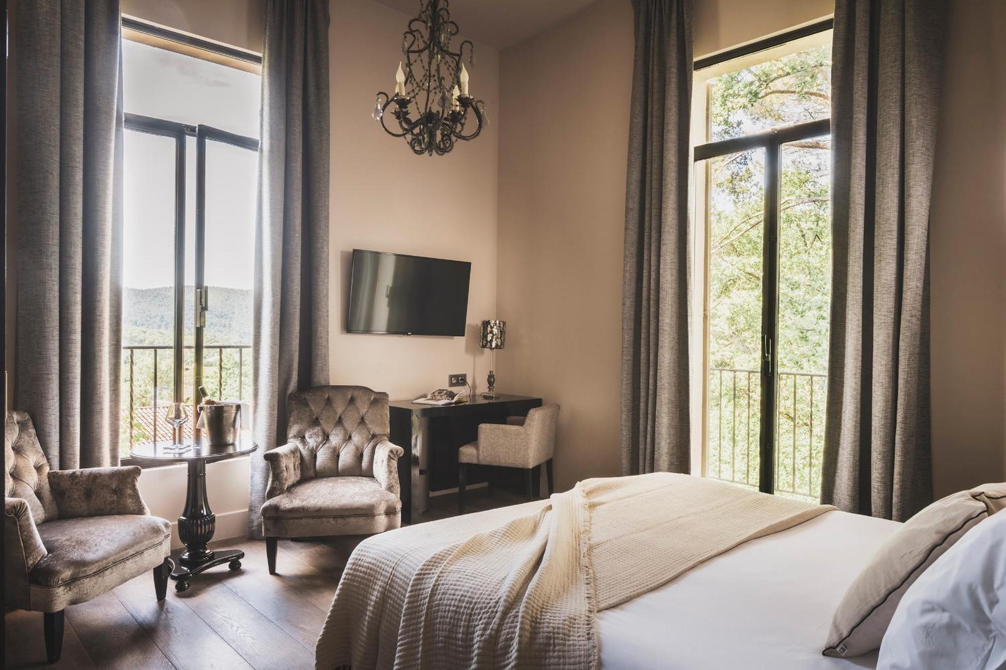 Les Lodges Sainte-Victoire Hotel & Spa Le Tholonet Bagian luar foto