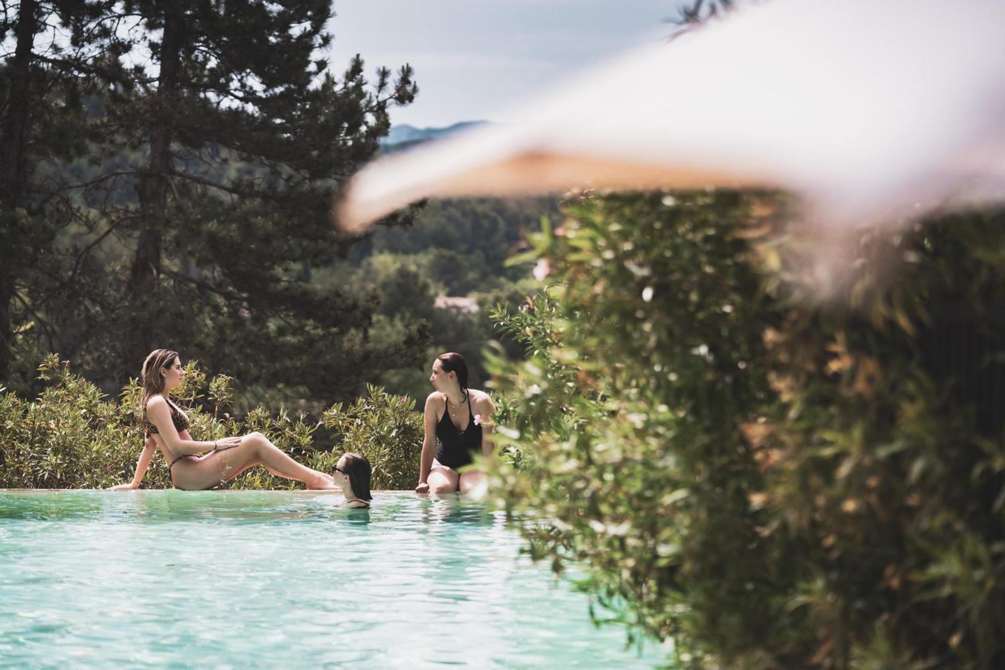 Les Lodges Sainte-Victoire Hotel & Spa Le Tholonet Bagian luar foto