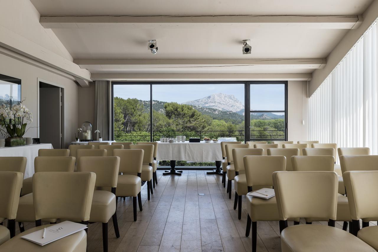 Les Lodges Sainte-Victoire Hotel & Spa Le Tholonet Bagian luar foto